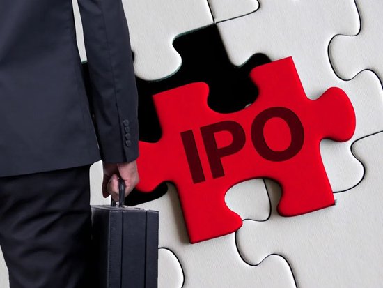 鑫东财配资 面板大佬转身再创业，干出两个百亿IPO